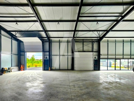 Activités / entrepôts à louer – ARPAJON (91290) – 2
