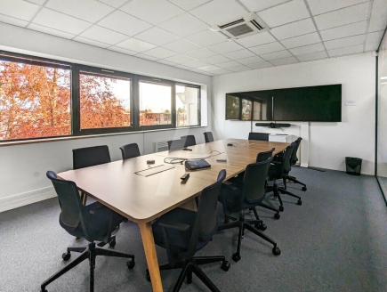 Bureaux à louer – VILLEBON SUR YVETTE (91140) – 2