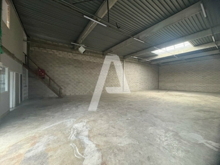 Activités / entrepôts à louer – SAINT THIBAULT DES VIGNES (77400) – 5