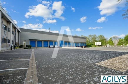 Activités / entrepôts à louer – SAINT-THIBAULT-DES-VIGNES (77400) – 5