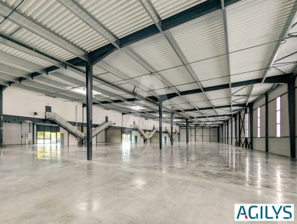 Activités / entrepôts à louer – VILLEBON-SUR-YVETTE (91140) – 2