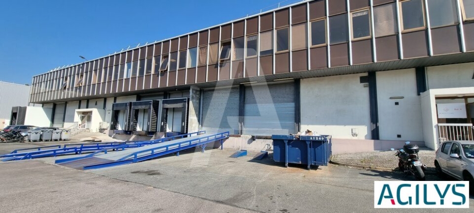 Activités / entrepôts à louer – WISSOUS (91320) – 1