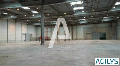Activités / entrepôts à louer - COMBS LA VILLE – Photo 1