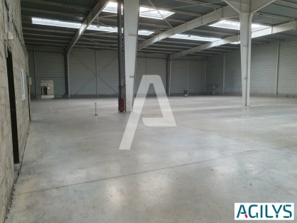 Activités / entrepôts à louer - LISSES – Photo 1