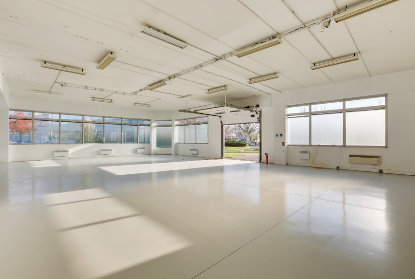 Transaction AGILYS - Location de 304 m² d'activités à Courtaboeuf-Les Ulis