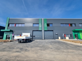 Photo – Transaction : Vente de 840 m² à Courtaboeuf - Villejust (91)