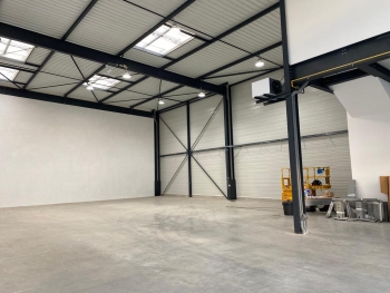 Photo – Transaction AGILYS : Location de 325 m² de locaux mixtes à Chanteloup-en-Brie (77)-bureaux/activités