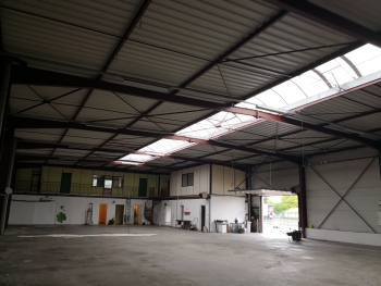 Photo – Transaction AGILYS à Egly : Vente de 910 m² (Bureaux &  Activités)