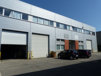 Photo – Location de bureaux & activités / stockage / entrepôts à Vitry-sur-Seine (94)