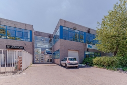 Photo – TRANSACTION | Location de  374 m² située à Villejuif (94)