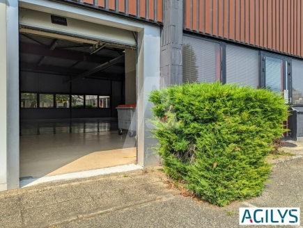 Activités / entrepôts à louer – VILLEBON SUR YVETTE (91140) – 1