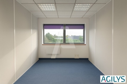 Bureaux à louer – PALAISEAU (91120) – 1