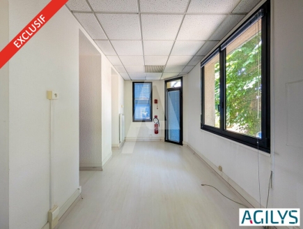 Bureaux à vendre – LES ULIS (91940) – 3