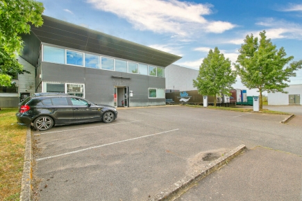 Activités / entrepôts à louer – SAINT MICHEL SUR ORGE (91240) – 3