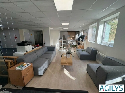 Bureaux à louer – ORSAY (91400) – 1