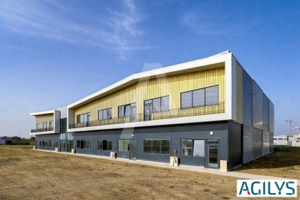 Activités / entrepôts à vendre – VILLEBON SUR YVETTE (91140) – 2