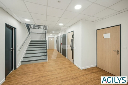 Bureaux à louer – ORSAY (91400) – 5