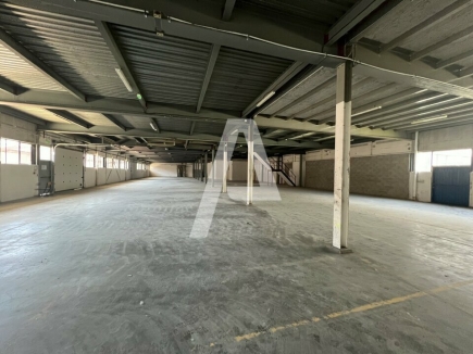 Activités / entrepôts à louer – CHELLES (77500) – 1