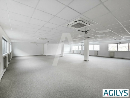 Bureaux à louer – MASSY (91300) – 2