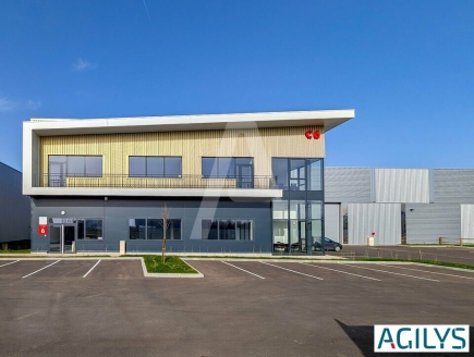 Activités / entrepôts à vendre – VILLEBON SUR YVETTE (91140) – 3