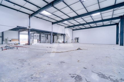 Activités / entrepôts à vendre – VAIRES SUR MARNE (77360) – 1