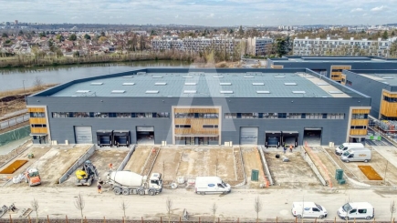Activités / entrepôts à vendre – VAIRES SUR MARNE (77360) – 2