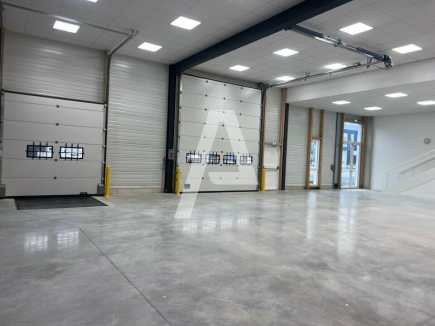 Activités / entrepôts à louer – MOISSY CRAMAYEL (77550) – 5