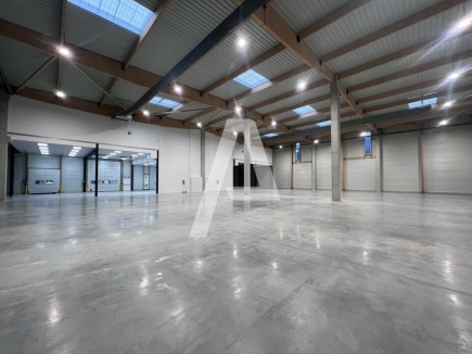 Activités / entrepôts à louer – MOISSY CRAMAYEL (77550) – 5