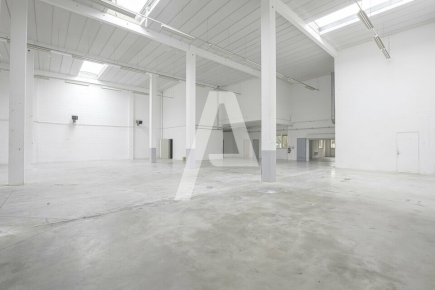 Activités / entrepôts à louer – EMERAINVILLE (77184) – 1
