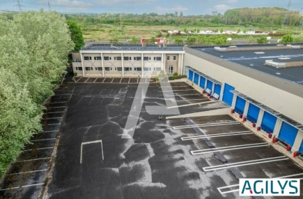 Activités / entrepôts à louer – SAINT-THIBAULT-DES-VIGNES (77400) – 1