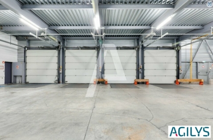 Activités / entrepôts à louer – VILLEPARISIS (77270) – 3