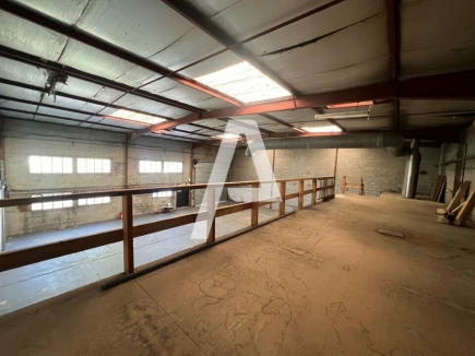 Activités / entrepôts à louer – LAGNY-SUR-MARNE (77400) – 5