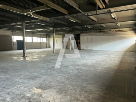 Activités / entrepôts à louer – CHELLES (77500) – 2