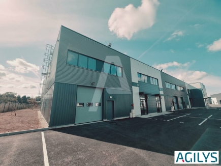 Activités / entrepôts à louer – SAVIGNY LE TEMPLE (77176) – 2