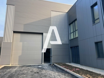 Activités / entrepôts à louer – COURTRY (77181) – 2