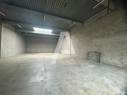 Activités / entrepôts à louer – SAINT THIBAULT DES VIGNES (77400) – 5