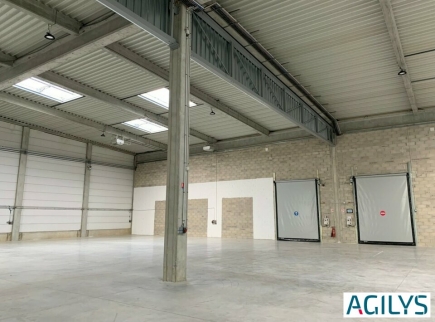 Activités / entrepôts à louer – LIEUSAINT (77127) – 1