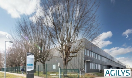 Activités / entrepôts à louer – COIGNIERES (78310) – 2