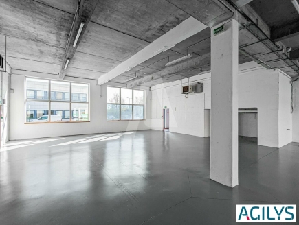 Activités / entrepôts à louer – LA VERRIERE (78320) – 5