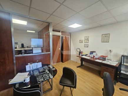 Activités / entrepôts à vendre – TRAPPES (78190) – 5