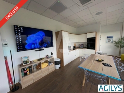 Activités / entrepôts à louer – VILLEJUST (91140) – 3