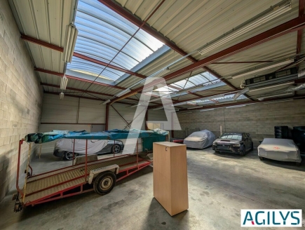 Activités / entrepôts à louer – BONDOUFLE (91070) – 3