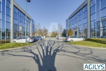 Bureaux à louer – VILLEBON-SUR-YVETTE (91140) – 2