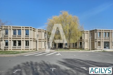 Bureaux à louer – SAINT AUBIN (91190) – 5