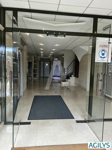 Bureaux à louer – VILLEBON SUR YVETTE (91140) – 2