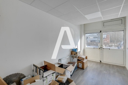 Bureaux à louer – BIEVRES (91570) – 1