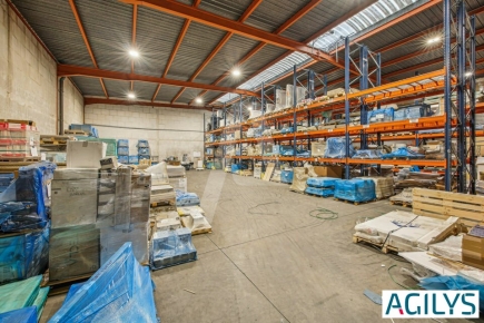 Activités / entrepôts à louer – MASSY (91300) – 2