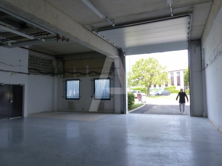Activités / entrepôts à louer – VILLEBON SUR YVETTE (91140) – 5