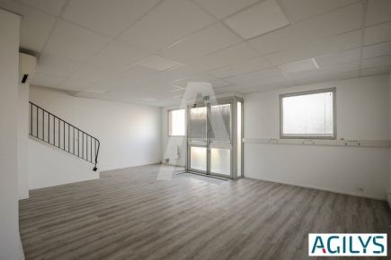 Activités / entrepôts à louer – CHILLY MAZARIN (91380) – 5