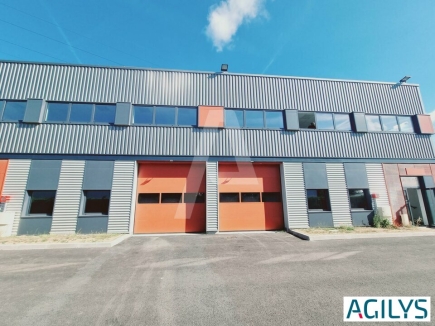 Activités / entrepôts à louer – CORBEIL ESSONNES (91100) – 5